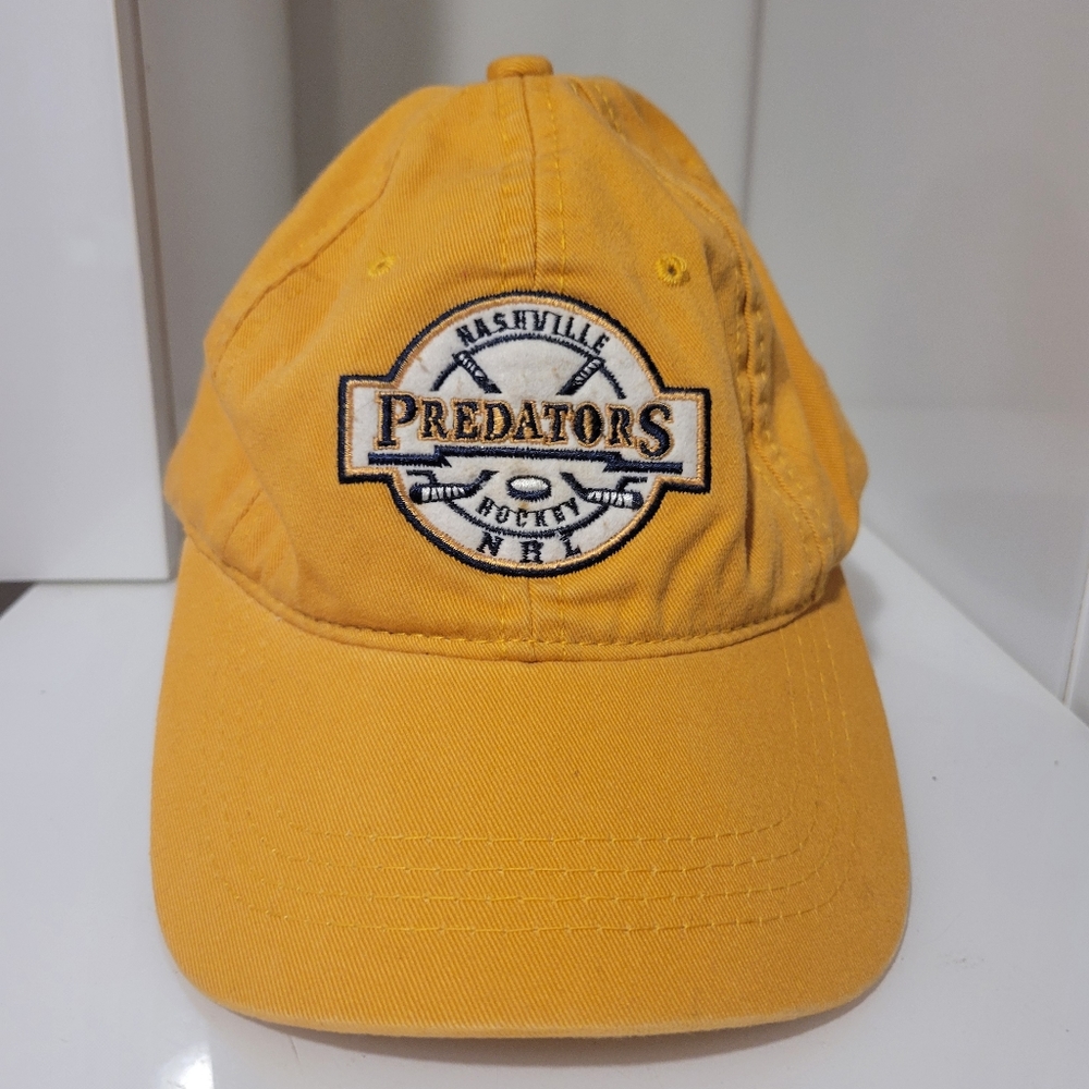 New With Tags NASHVILLE PREDATORS Hat